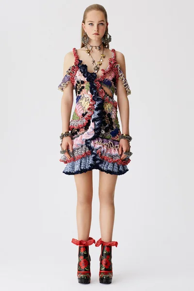 Look 29